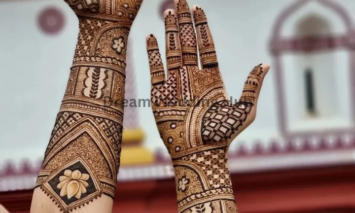 Mehendi By Pallu