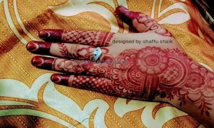 Mehendi Designs Rabiya Shaik