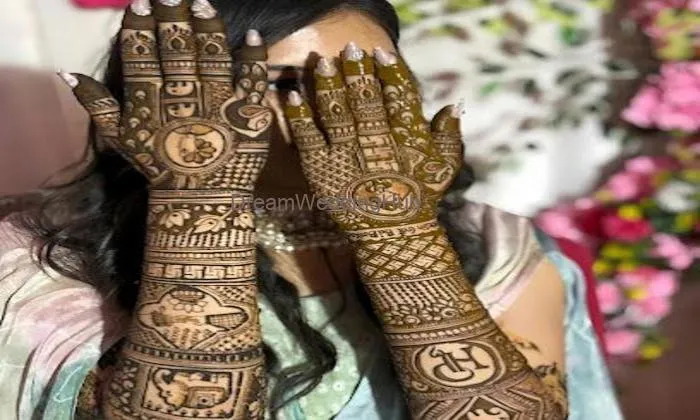 Mehndi Art