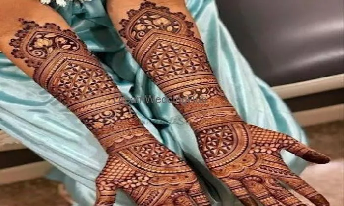 Mehndi Designer