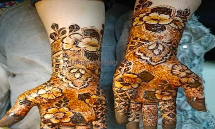 Mehndi_by_mishy