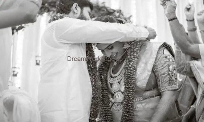 Memory Weavers - Best Wedding Photographer In Erode