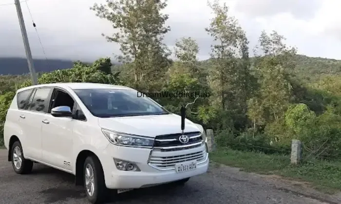 Mgr Tour  Travels Innova