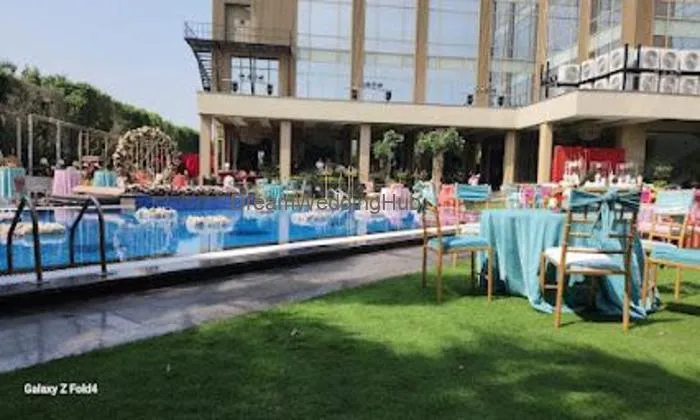 Mh One Resort Hotel Mh One Resort Hotel