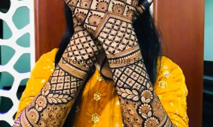 Milan Mehandi