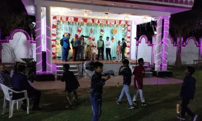 Minakshi Vatika