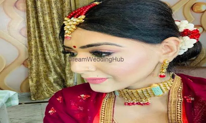Minal Wadhwa Makeovers