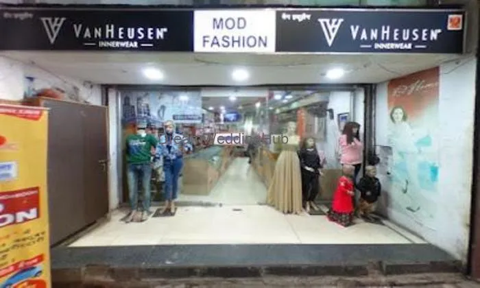 Mod Fashions