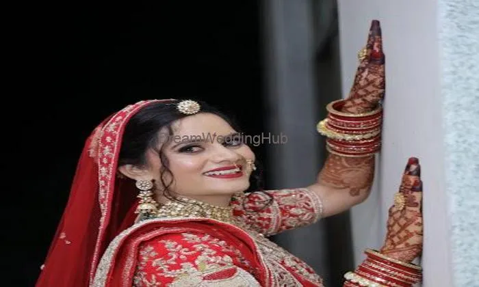 Modern Beauty Parlour Ranoli