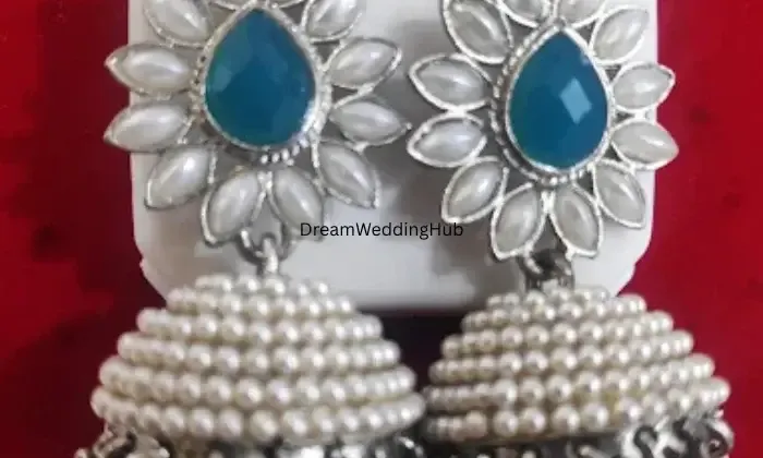 Moksh Jewellers