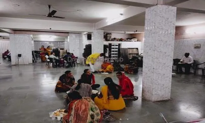 Momai Hall