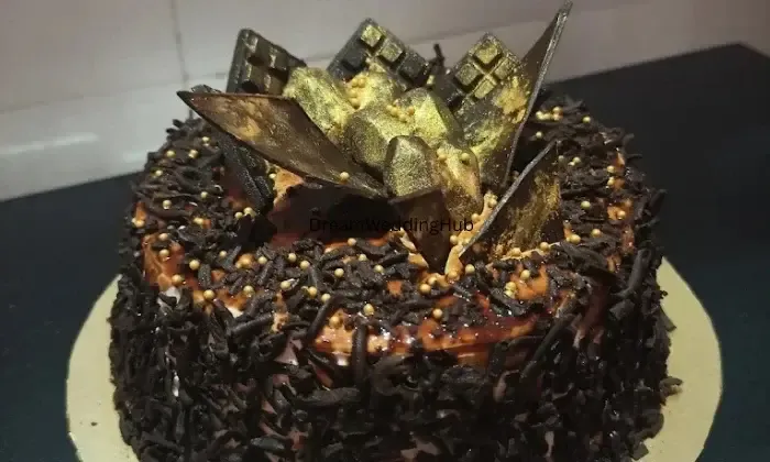 Moms Bakery Rewa