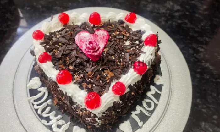Moms Cake