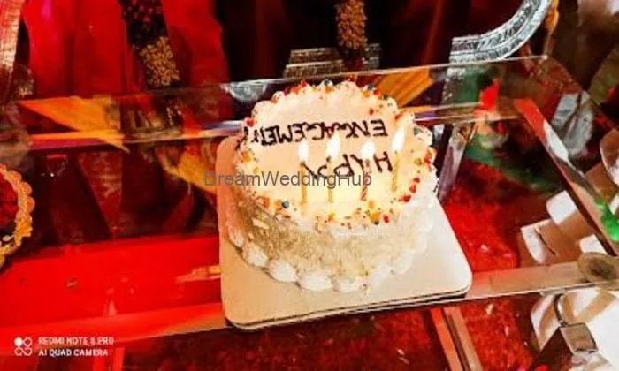 Mom's Creation Cake Shop
