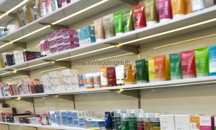 Mona Cyrstal Shop 2