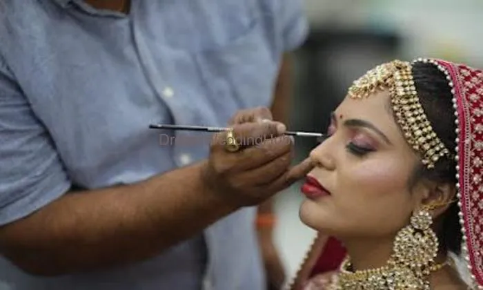Monalisa Salon & Spa Sandeep Makeup Artists