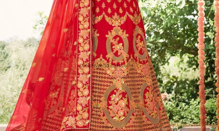 Monika Saree Centre
