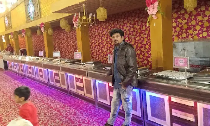 Monu Caterers