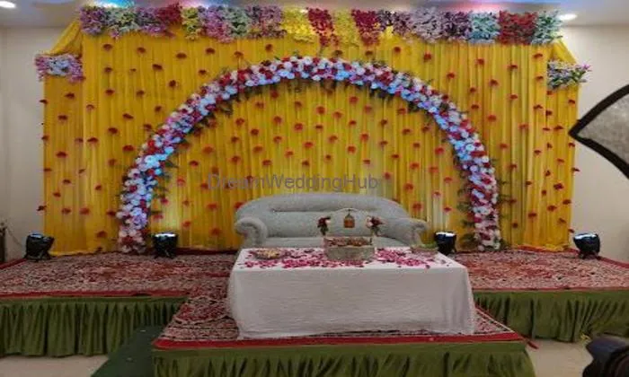 Moti Lawn