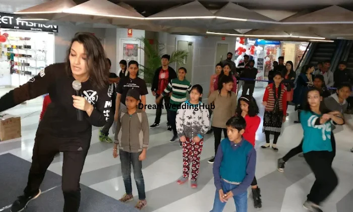 Move With Manisha