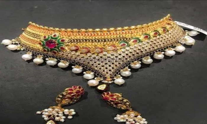 M/s Shyam Lal Ke Nati Ki Dukan Jewellers In Budaun