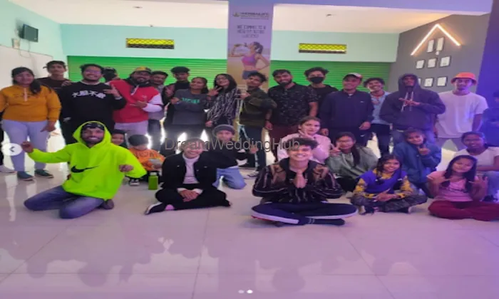 Mtssoni Studio Of Dance And Art - Bollywood, Hip Hop, Contemporary, Popping, Zumba Dance Classes, Sagar