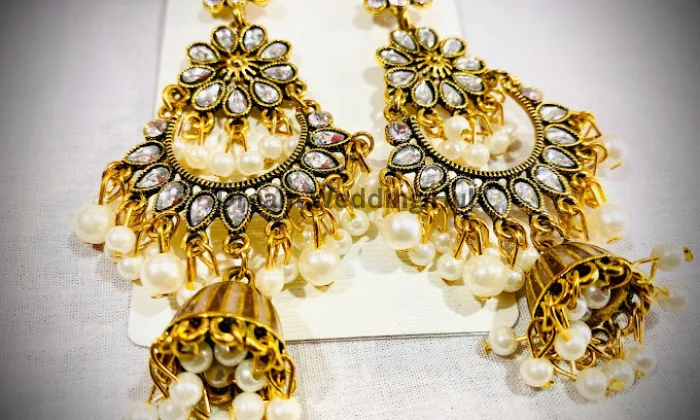 Muskan Gift Centre