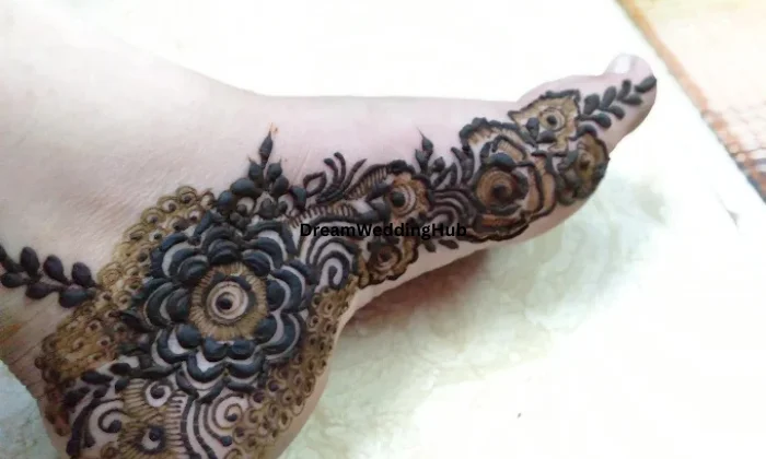Mussu Mehndi Artist