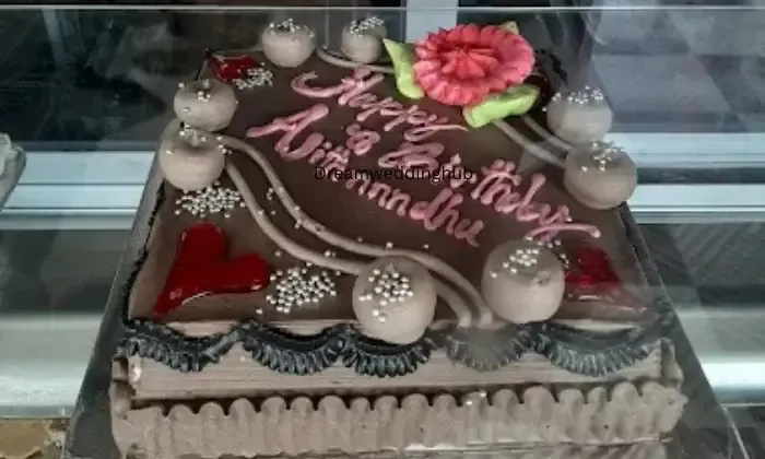 Muthu Mariamman Sweets And Bakery