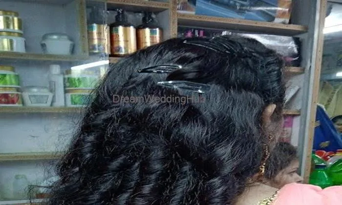 Naaz Herbal Beauty Parlour
