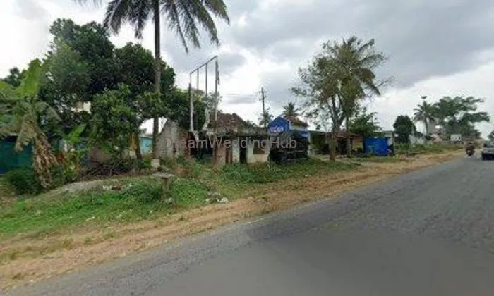 Naga Chicken Center