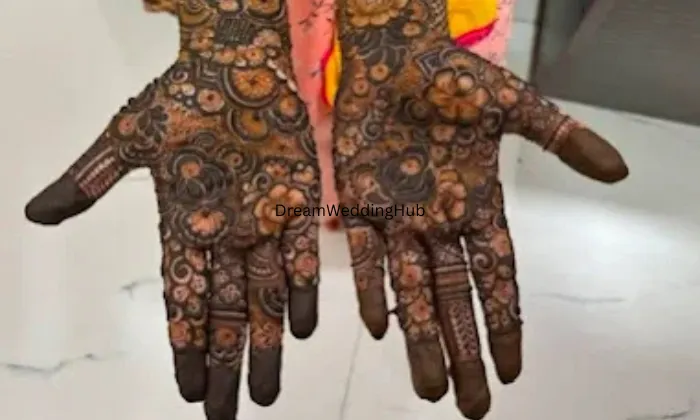 Nagma Mehendi Studio 
