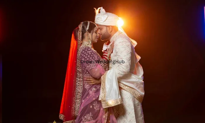 Naresh Photo Studio