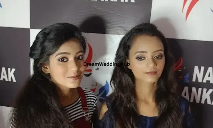 Nari Alankarak