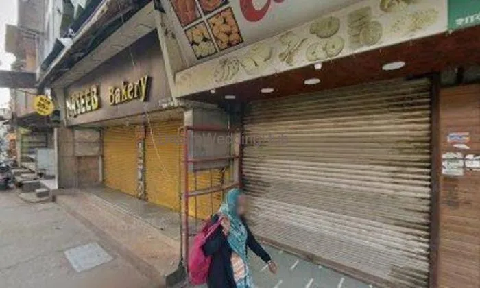 Naseeb Bakery