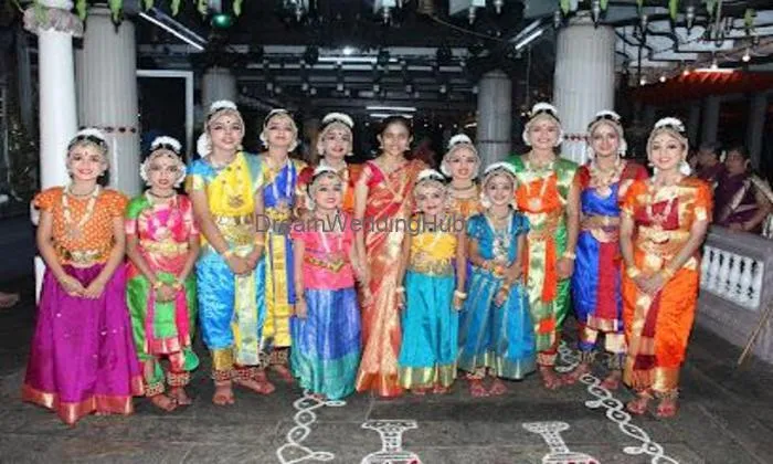 Natanakshetra - Temple Of Arts - Traditional Kalakshetra Style