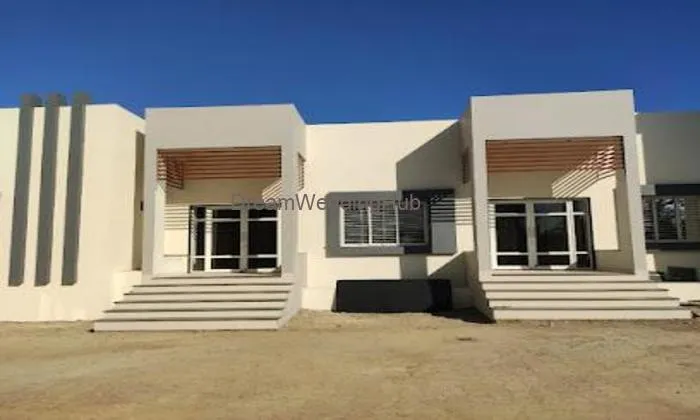 Nathalia Uneval Community Center Vadi