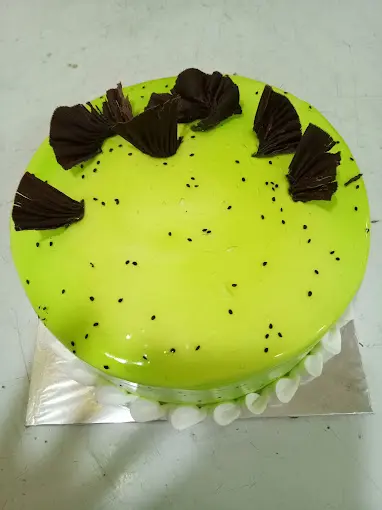 Natraj Baker