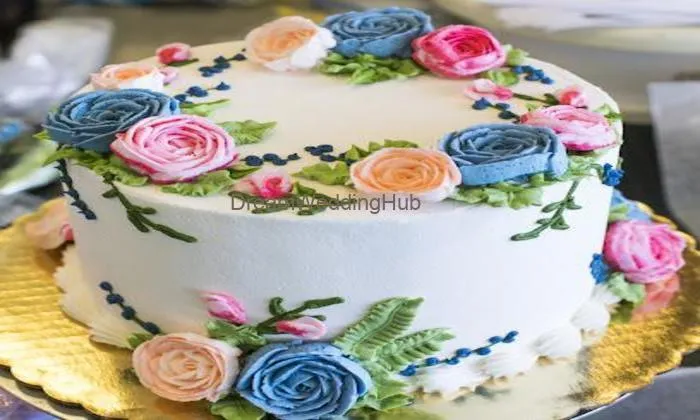 Natraz Bakers ! Best Bakery In Bathinda. Designer Cakes, Dry Cakes, Pastry, Snacks, Cookies And All Bakery Items.....