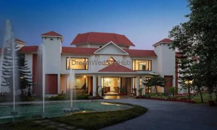 Naturoville Wellness Resort