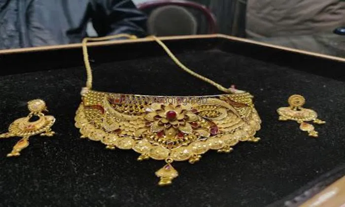 Navratan Jewellers Jewelry Shop Near Me Kanpur | Gold Jewellery | Wedding | Diamond Jewellery| Best Jewellers Shop In Kanpur