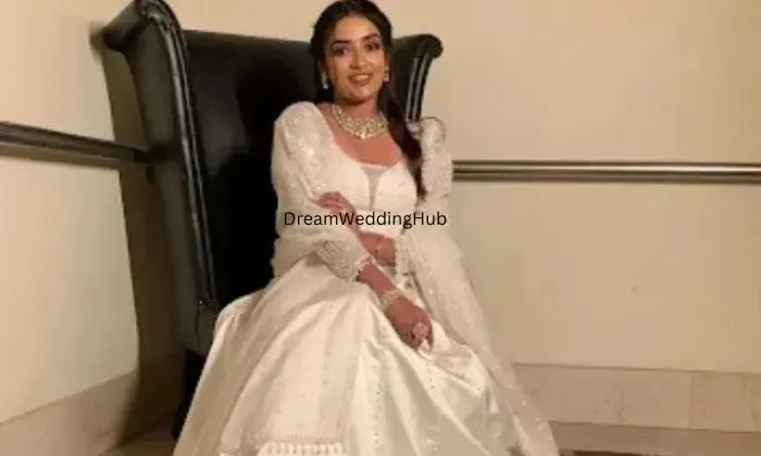 Navya Beauty Lounge