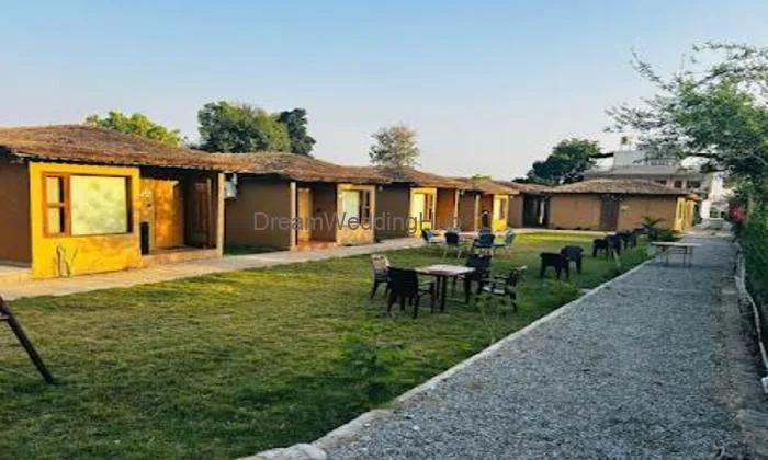 Nayana Corbett Resort