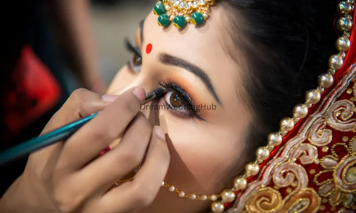 Nayura Makeup Studio