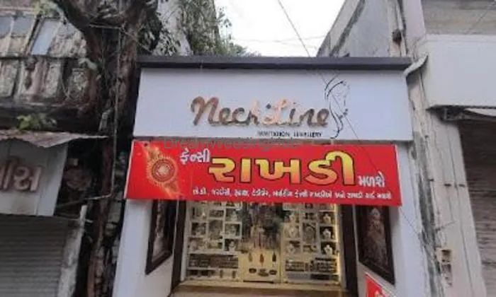 Neckline Immitation Jewellery