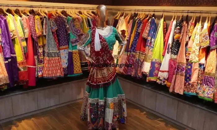 Neelam Boutique Chaniyacholi Section