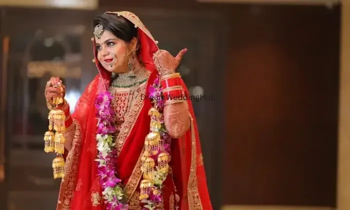 Neelamsonithemakeupartist Neelamsonithemakeupartist