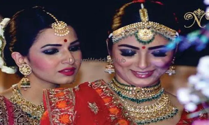Neelima Jewels - Best Jewellery Showroom