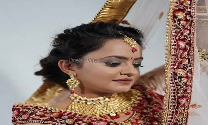 Neeva Salon - Bridal Studio & Academy