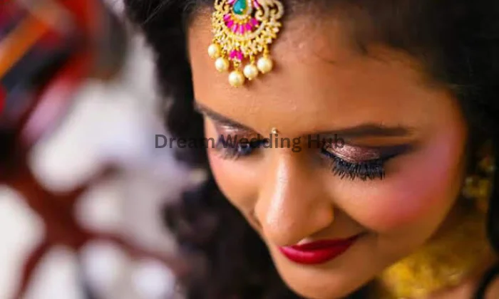 Neha Beauty Parlour And Hair Salon
